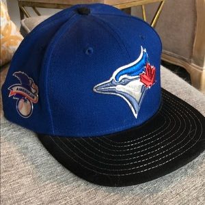 Toronto Blue Jays fitted new Era hat
